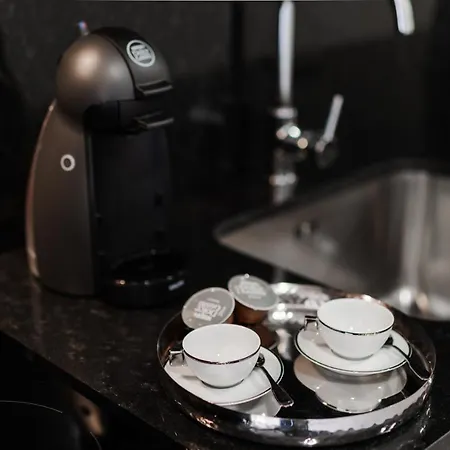 Urban Luxury Apartment, Downtown Near Metro *