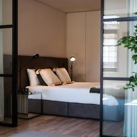 Urban Luxury Apartment, Downtown Near Metro Апартаменты Порту