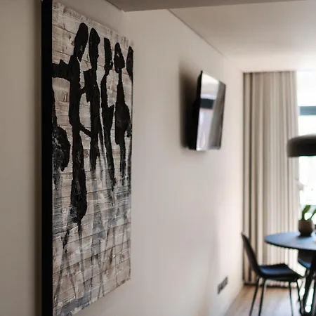 Urban Luxury Apartment, Downtown Near Metro Appartement