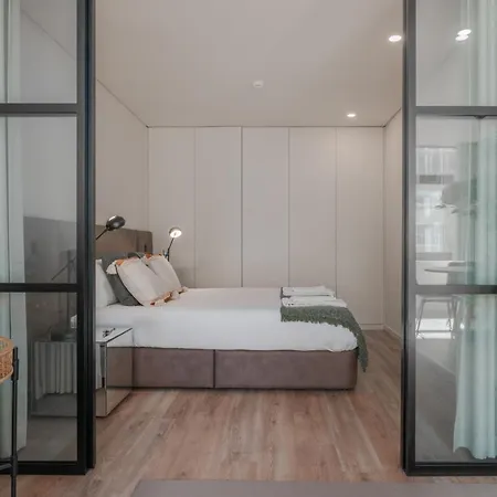 Urban Luxury Apartment, Downtown Near Metro *