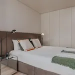 Apartment Urban Luxury Apartment, Downtown Near Metro Porto